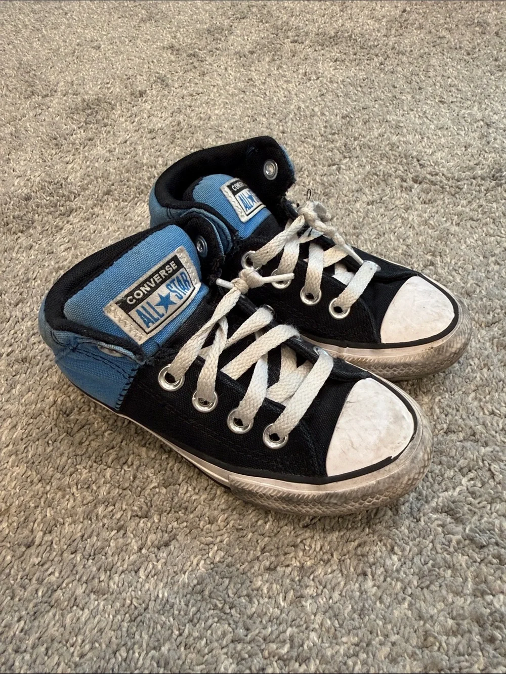 Converse | Kids Black and Blue High-Top Sneakers